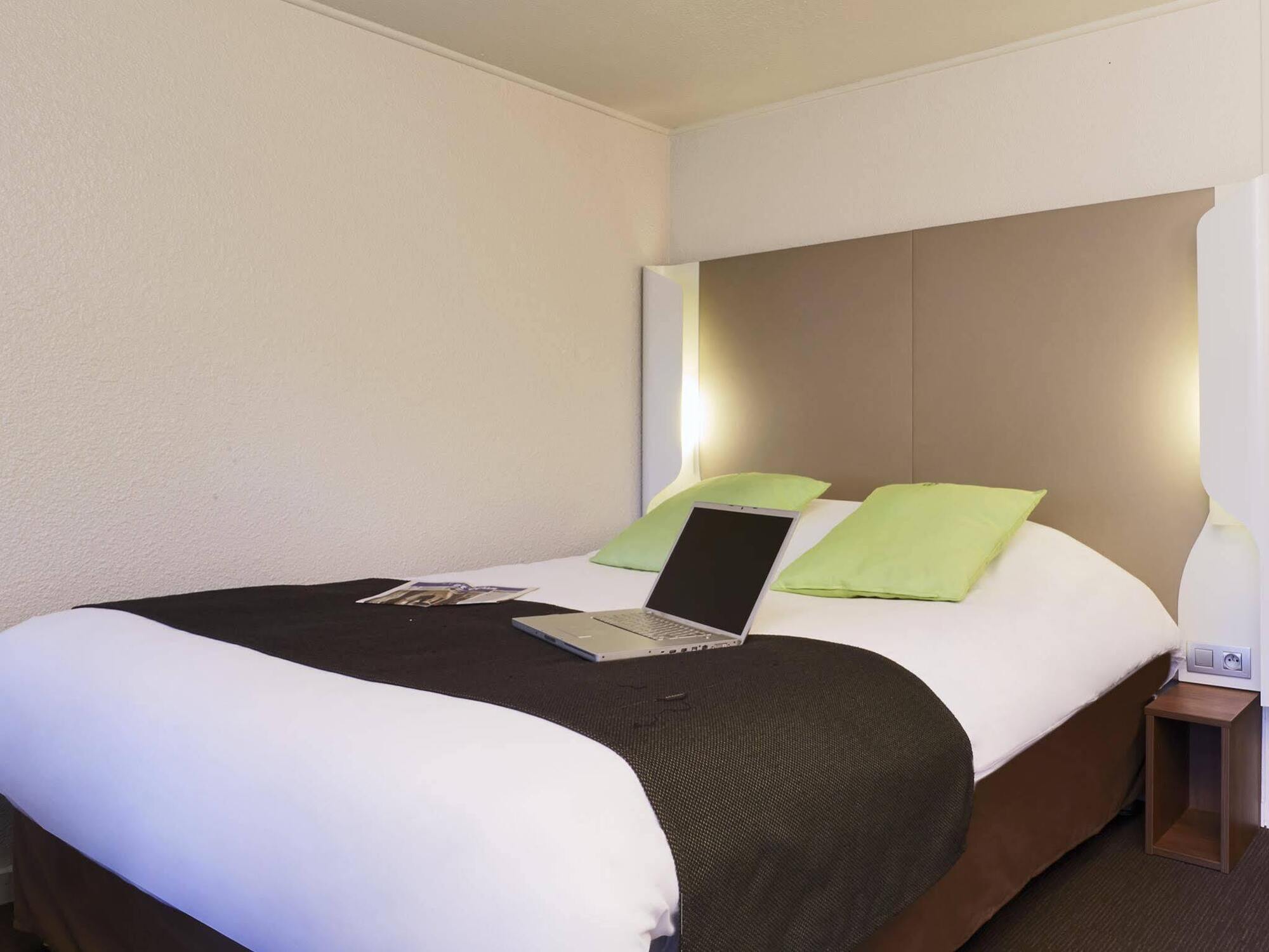 B&B Hotel Nowy Targ Centrum エクステリア 写真